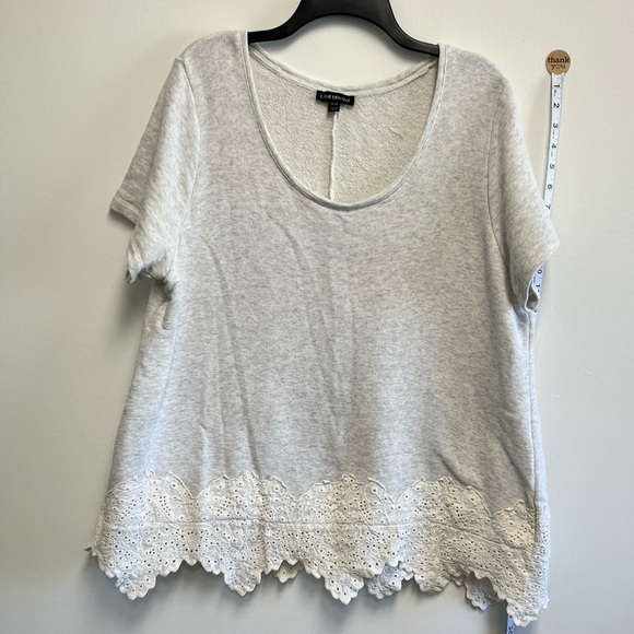 Lane Bryant Tops - LANE BRYANT Short Sleeve Sweatshirt with Thick Lace Trim at Hem. Scoop Neck.